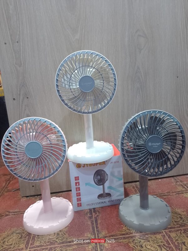 JYSuper-2218 Professional Rechargeable Mini Table Fan. 6-8hours charging backup - Image 5